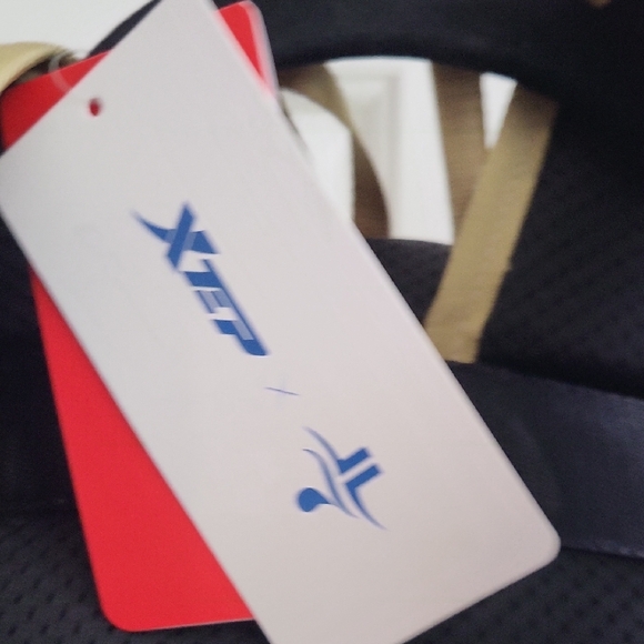 Modern White and Gold Backpack with Leather-like Finish - Picture 4 of 5